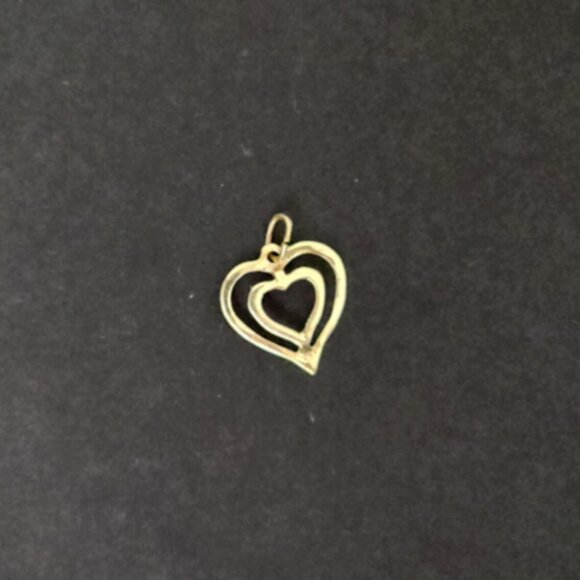 RARE Antique Vintage Yellow Gold Filled Heart Love Pendant Charm .5" X .5" - Picture 3 of 4